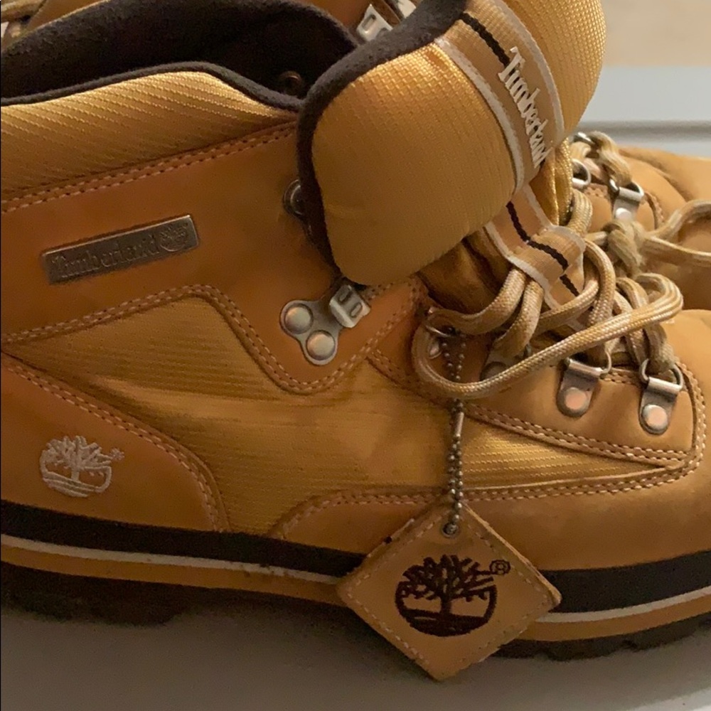 Timberlands - Picture 2 of 4